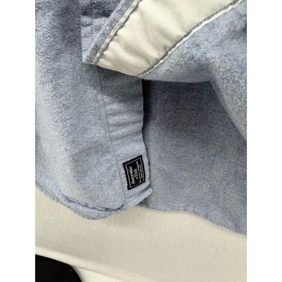 Abercrombie Men's Size XXL Light Blue Flannel Button Down Shirt - Picture 2 of 6
